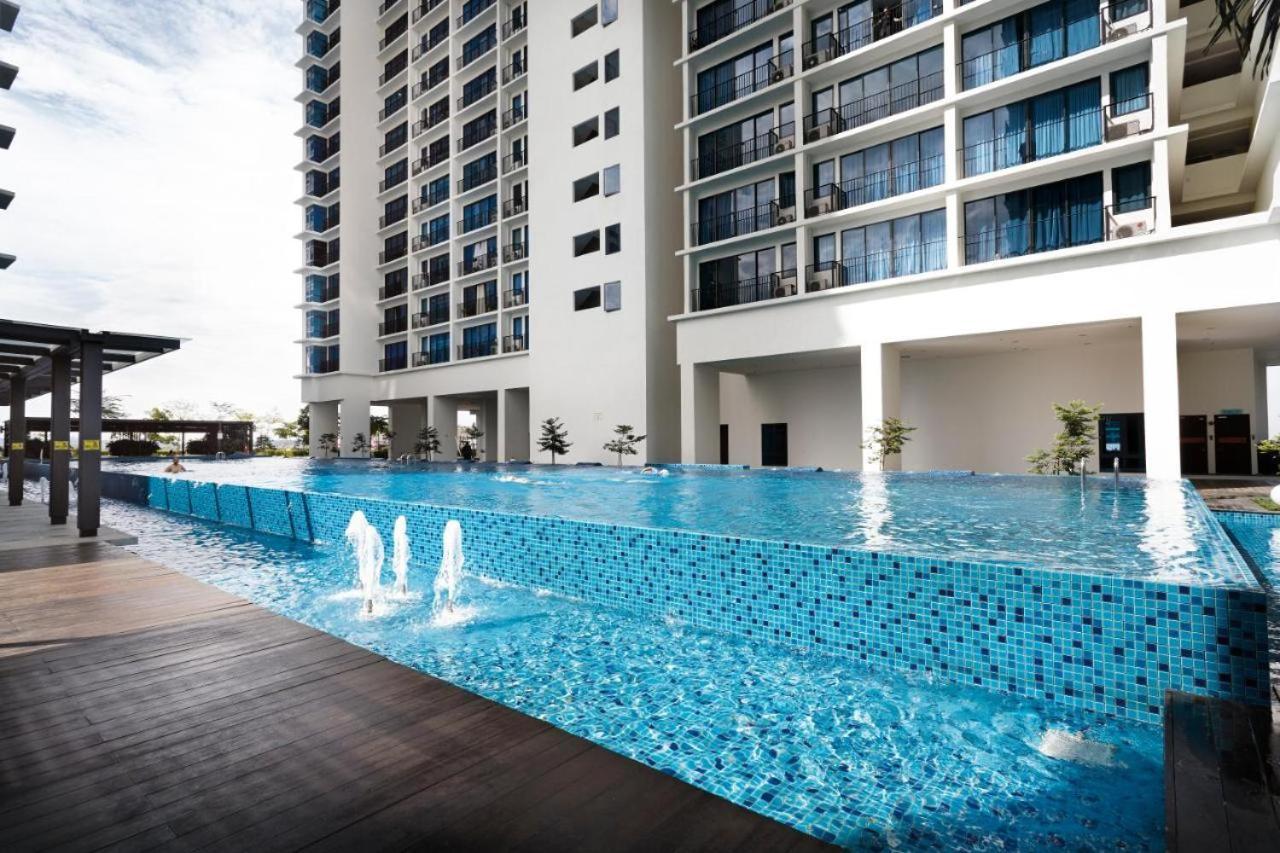 Ecozy 3 - Trefoil Setia Alam Near Setia Mall & Setia Convention Centre Apartment Kuala Selangor