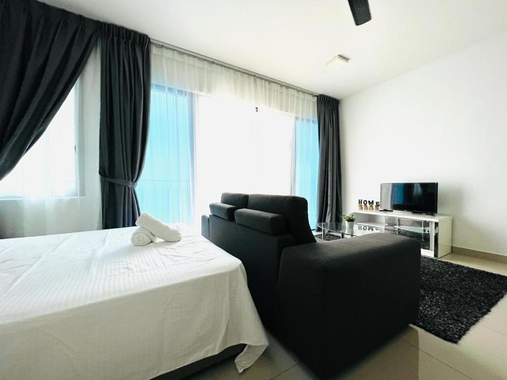 Apartment Ecozy 3 - Trefoil Setia Alam Near Setia Mall & Setia Convention Centre Kuala Selangor